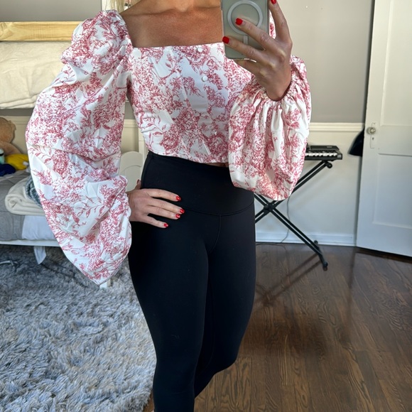 Missguided Tops - NWT Misguided Corset Porcelain Top Size 2